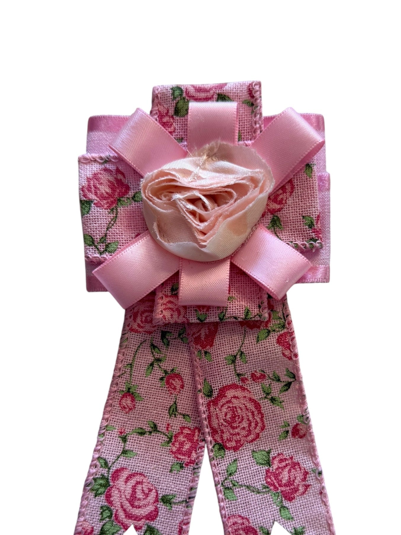 darling rosette pin ♡