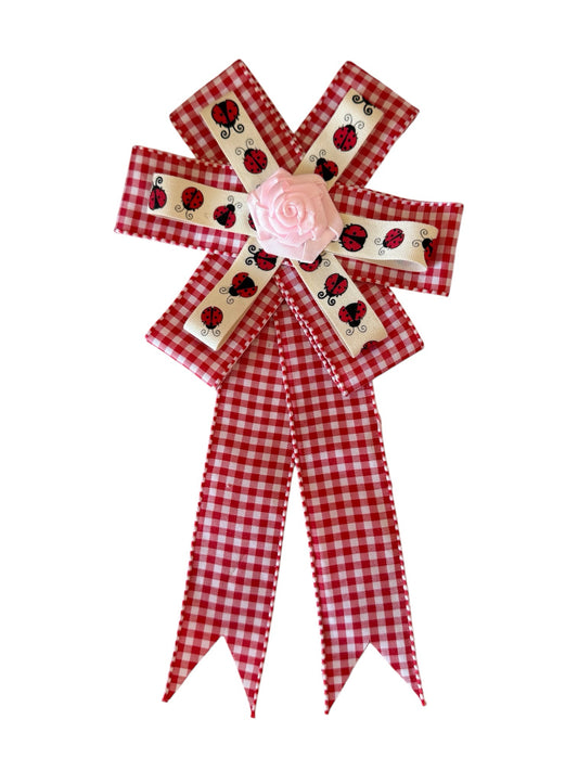 ladybug rosette pin ♡