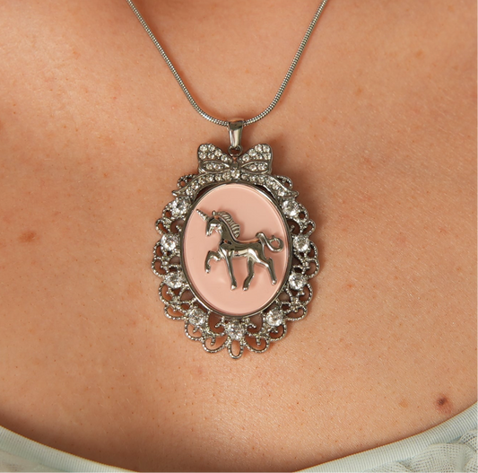 unicorn necklace ⟡ ݁₊ .