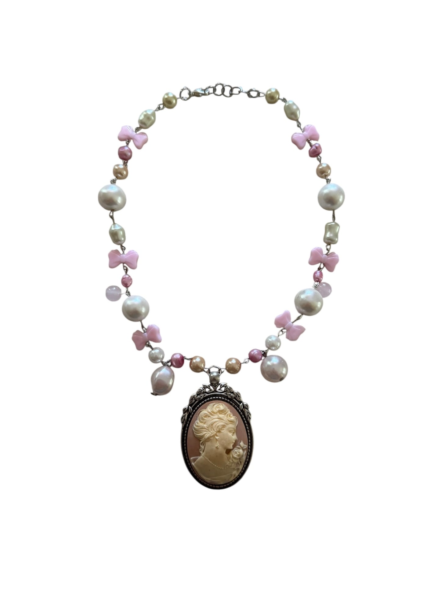 cameo necklace ⊹₊⟡⋆