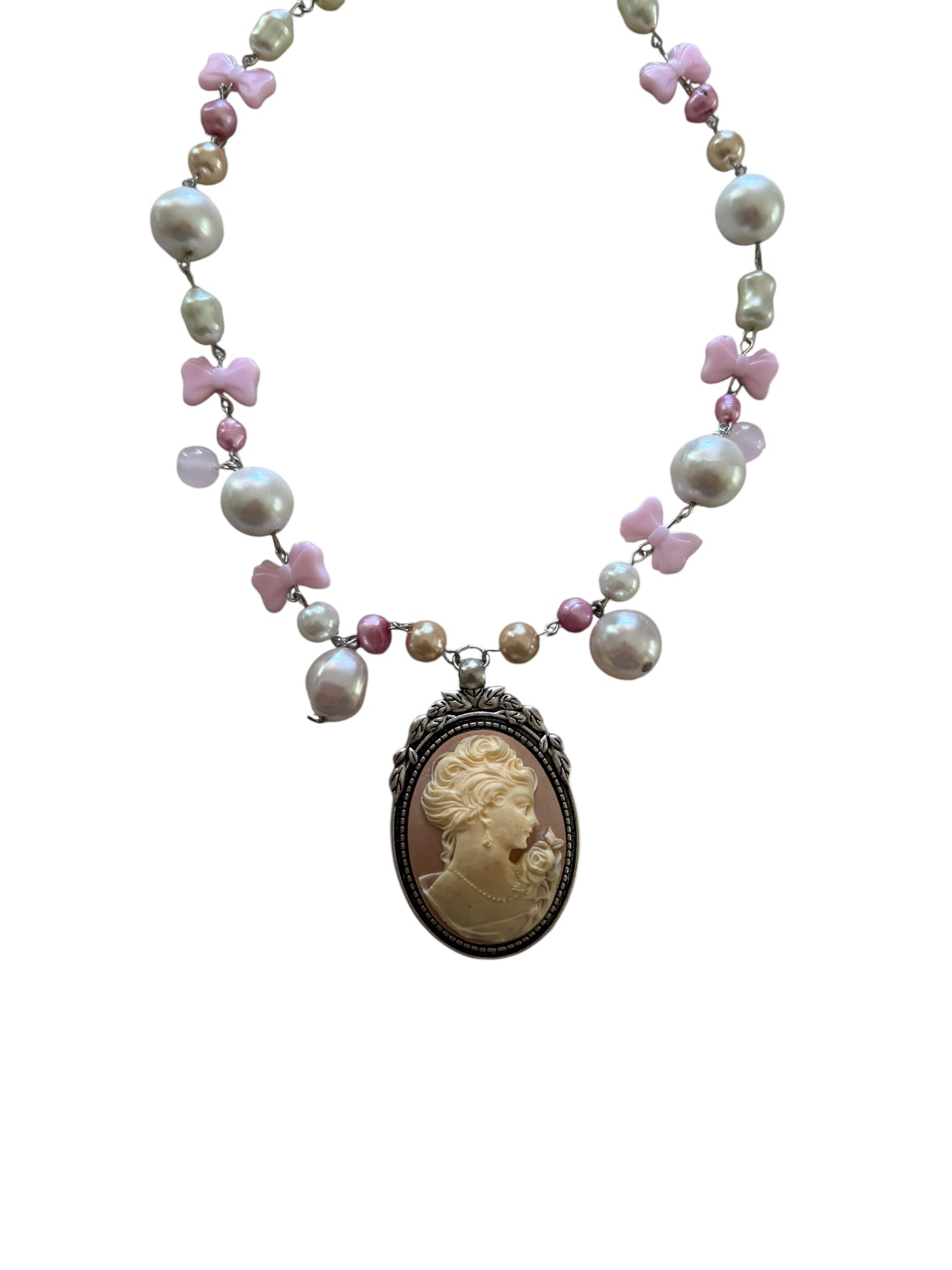 cameo necklace ⊹₊⟡⋆
