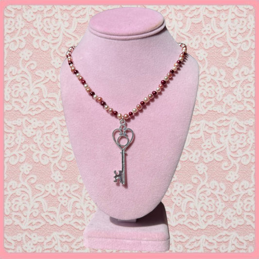 key to my heart necklace ♡