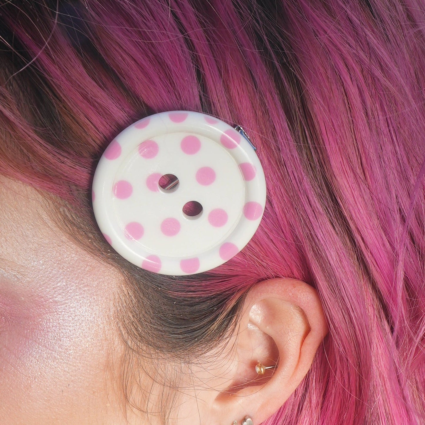 Button Hair Clip