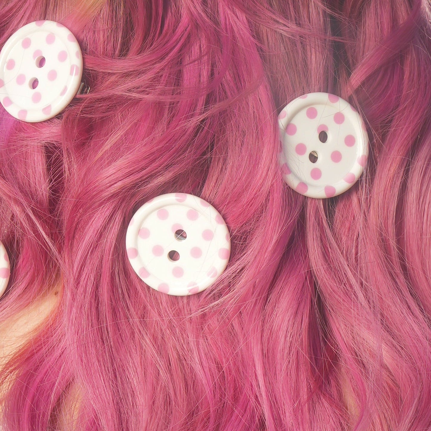 Button Hair Clip